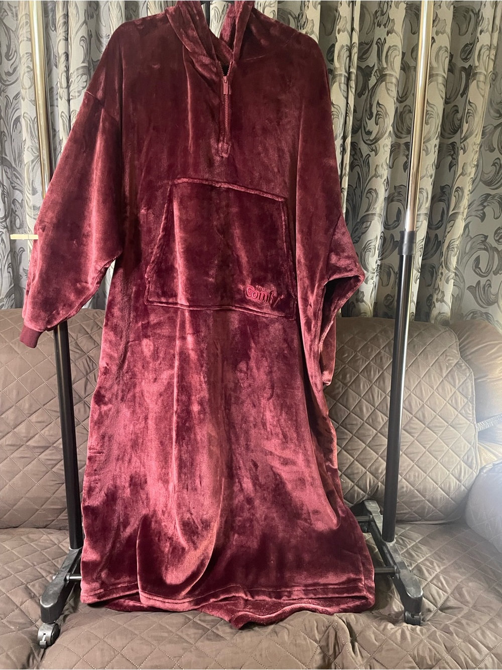 Cozy Plush Hooded Robe Poncho in Burgundy